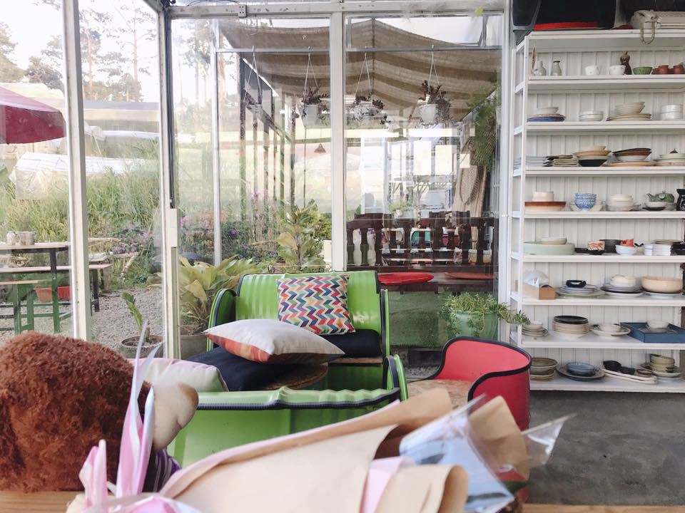 Không gian xinh đẹp của cafe Nông Trại Vui Vẻ Sunny Farm Đà Lạt