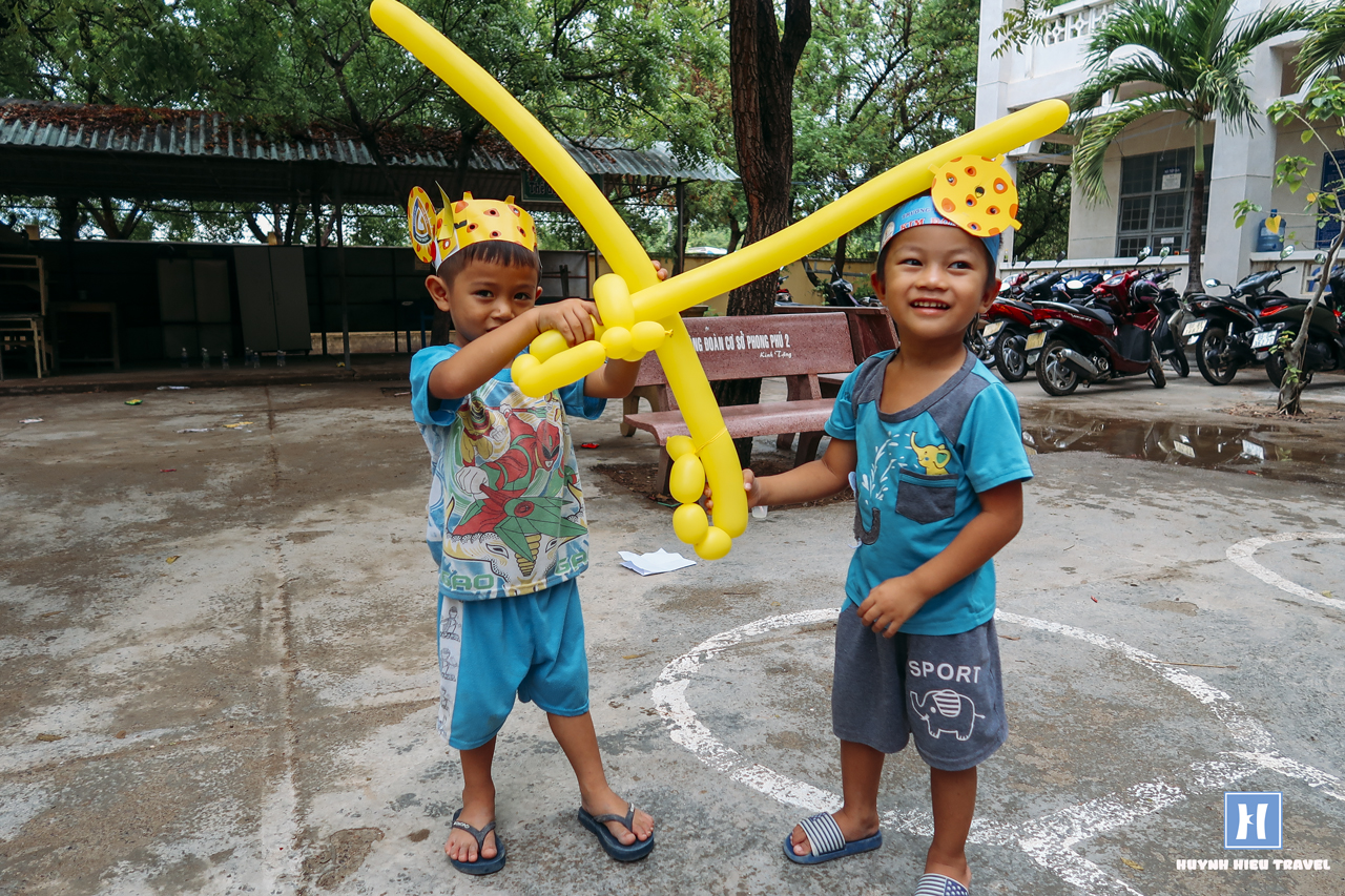 Trẻ em vùng nông thôn Việt Nam