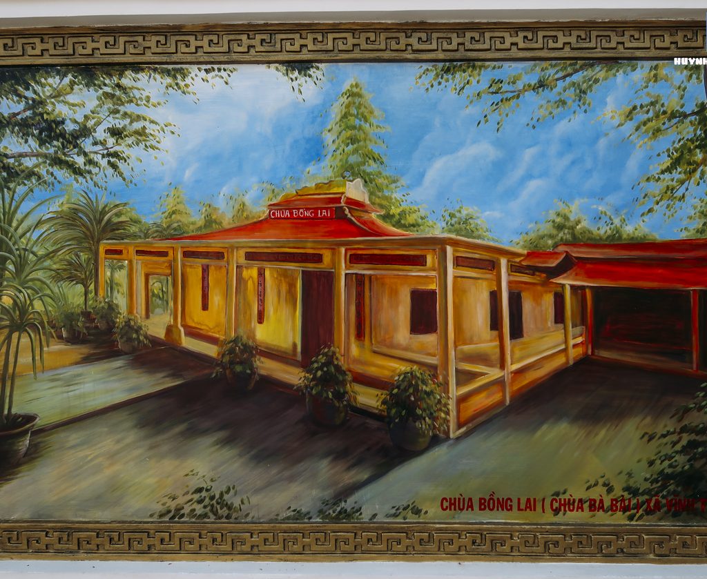 Bức tranh chùa Bồng Lai được vẽ trên tường miếu bà chúa Xứ